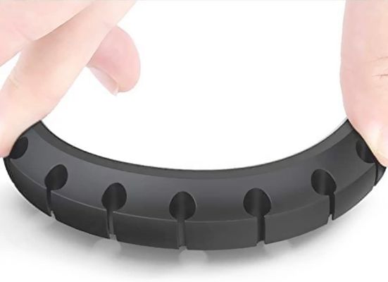 kupować LFGB praktyczny silikonowy klips do kabli, biurkowy menedżer kabli silikonowe urządzenie do zwijania kabla USB urządzenie do przechowywania kabla ładującego online manufacture