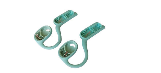 Niestandardowe słuchawki OW TWS z silikonową plastikową powłoką i słuchawki Bluetooth z silikonowych akcesoriów